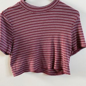 burgundy crop top with grey lines
